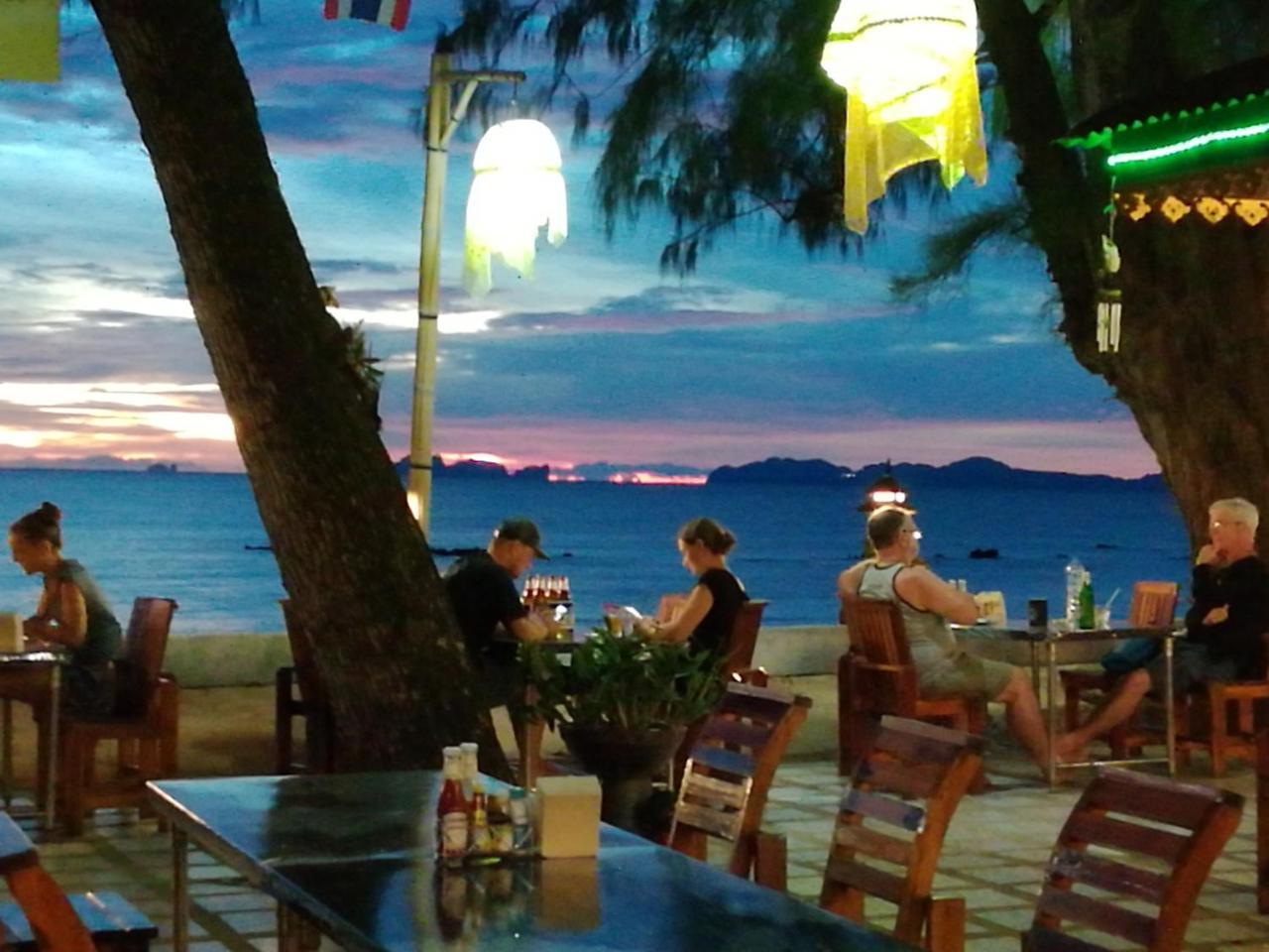 Andaman Beach Resort Koh Jum Exteriér fotografie